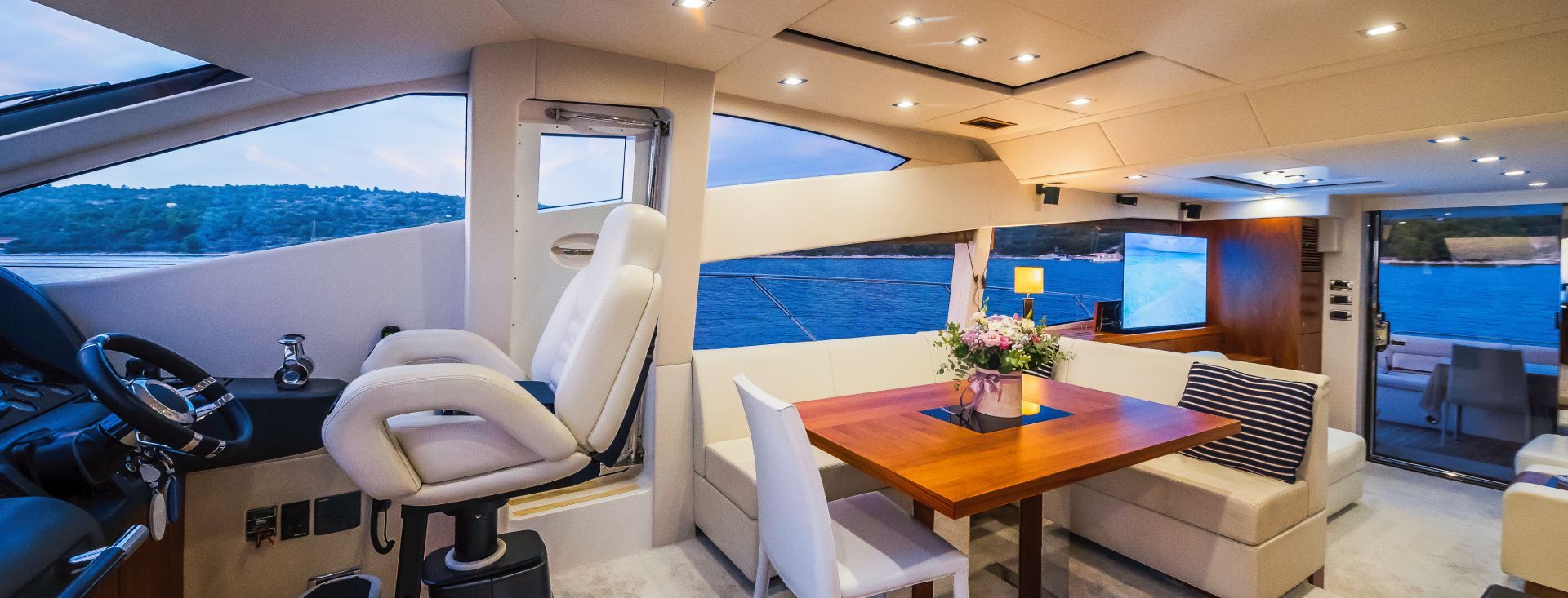 SUNSEEKER MANHATTAN 63 “2 DRUNK”