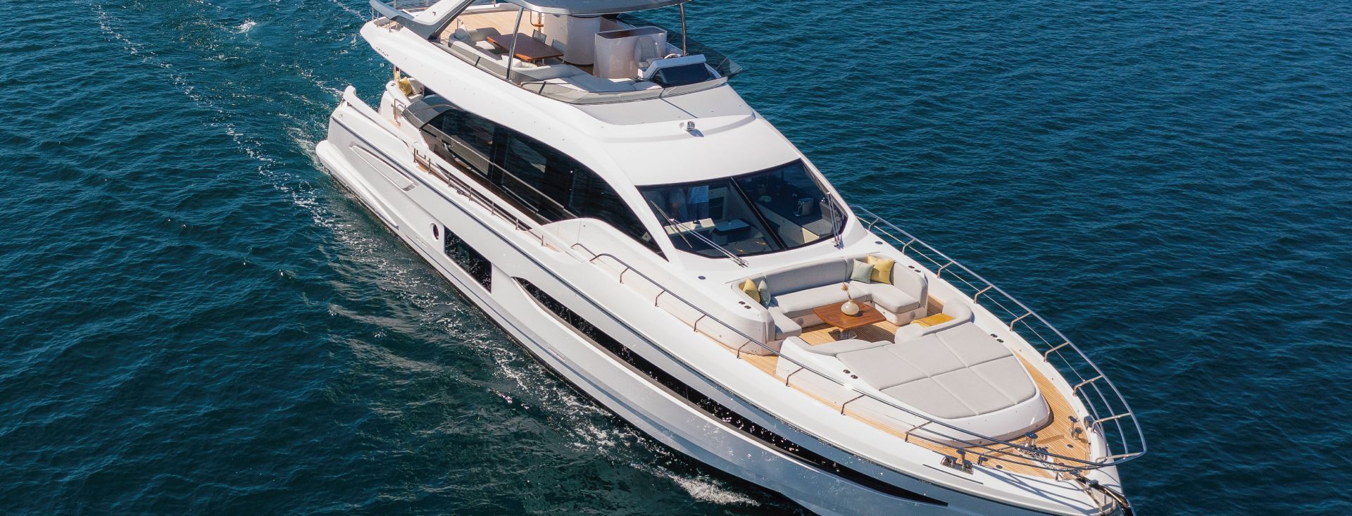 AZIMUT 78 FLY  “PREWI”