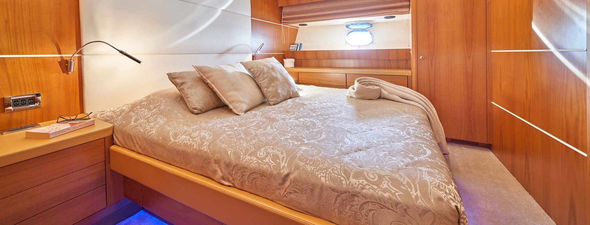 CANADOS 86 "KARISMA"