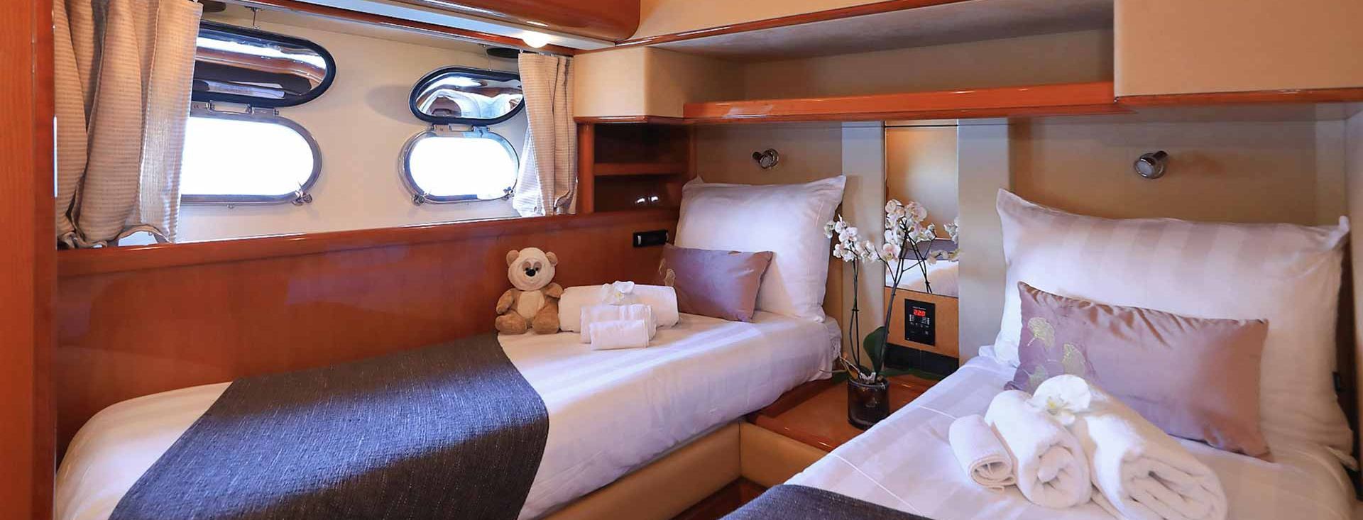 FERRETTI 760 “QUO VADIS I”