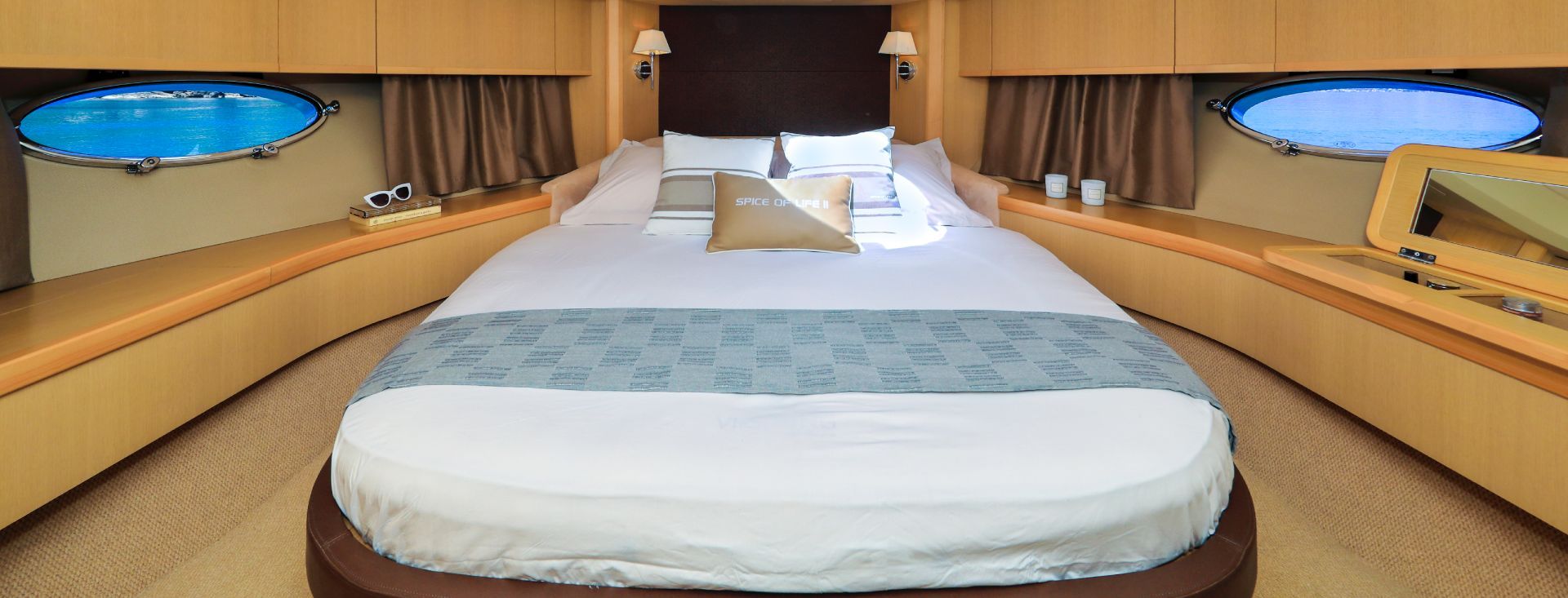 PRINCESS V65 "SPICE OF LIFE II"