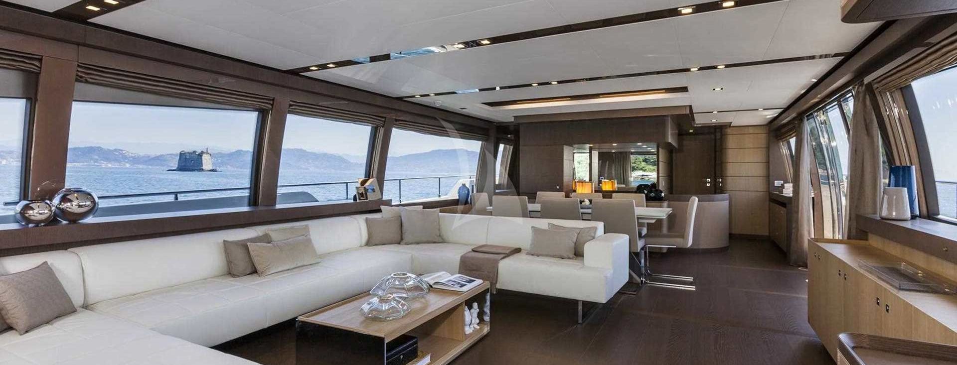 FERRETTI 960 „IVA“