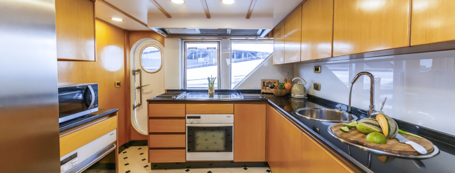 BENETTI CLASSIC 115 “TO JE TO”