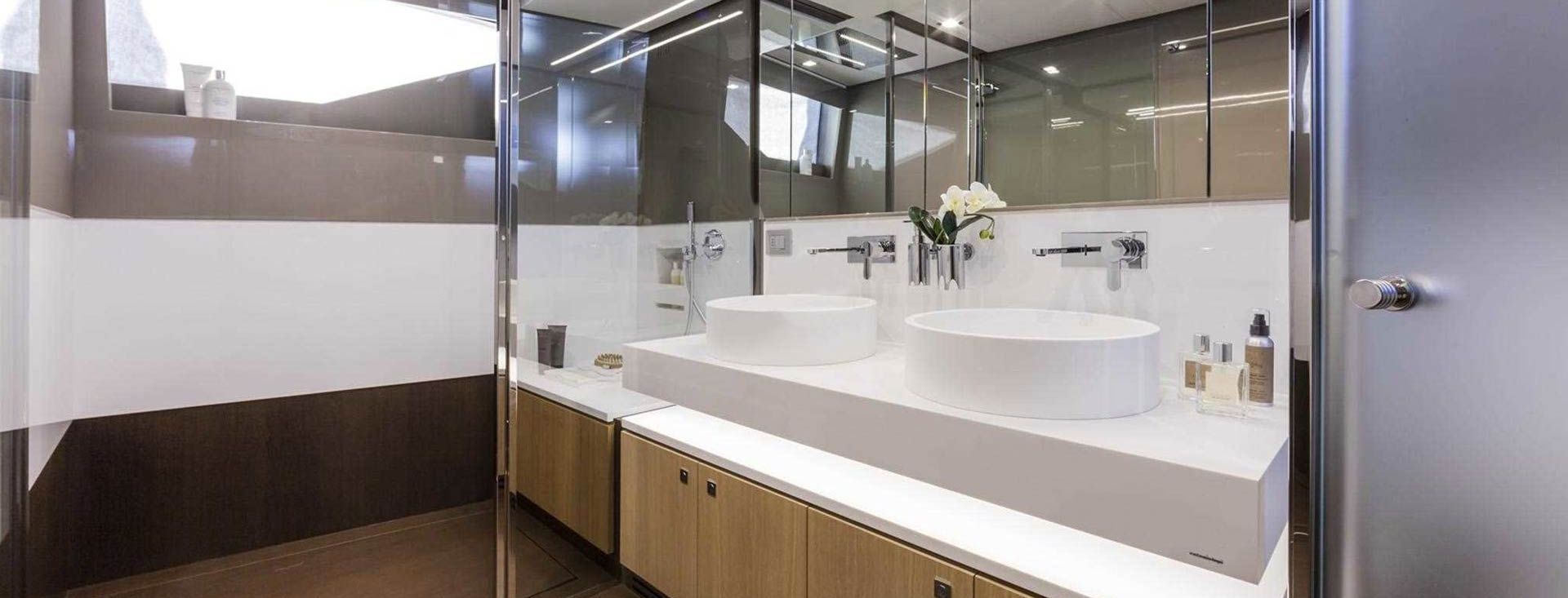 FERRETTI 960 „IVA“