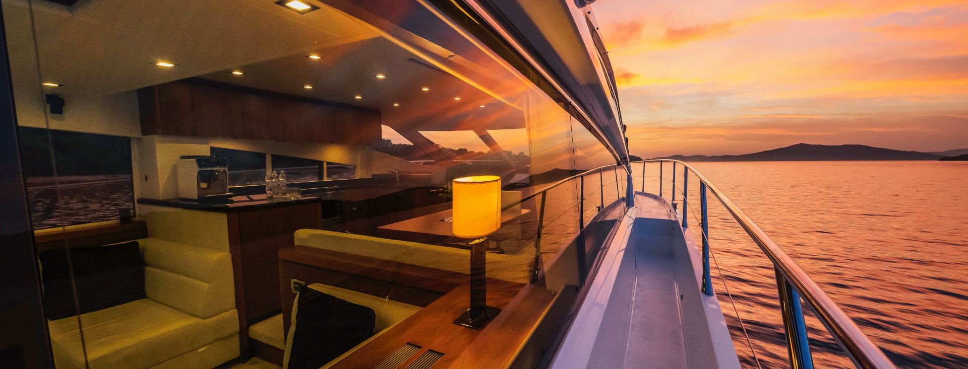 SUNSEEKER MANHATTAN 63 “2 DRUNK”