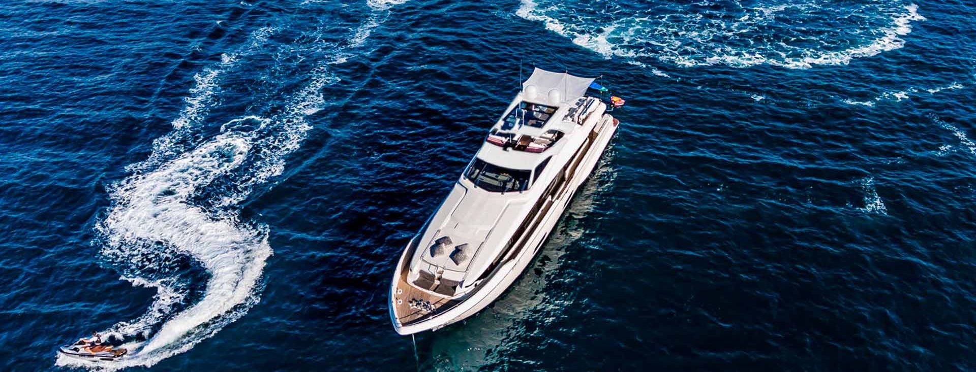 FERRETTI 960 „IVA“
